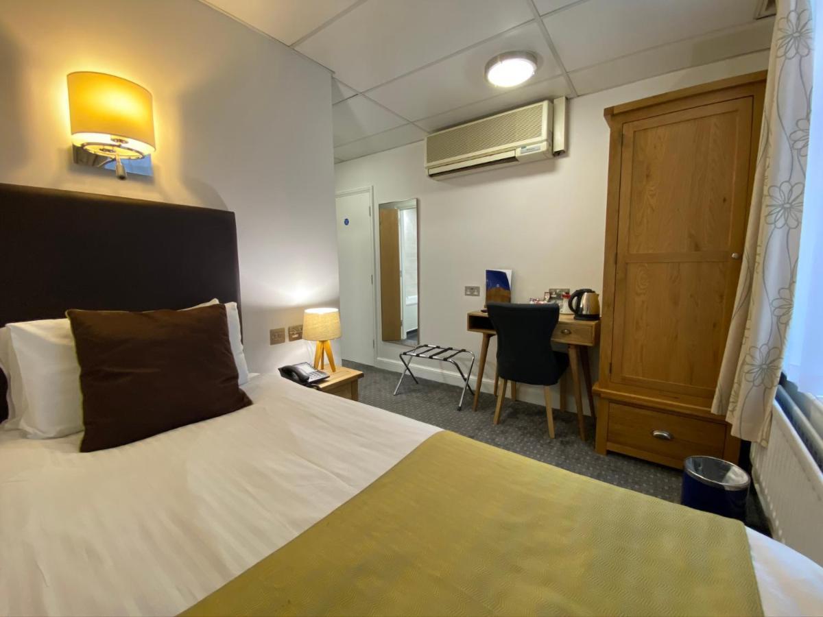 Hotel The Civil Service Club *