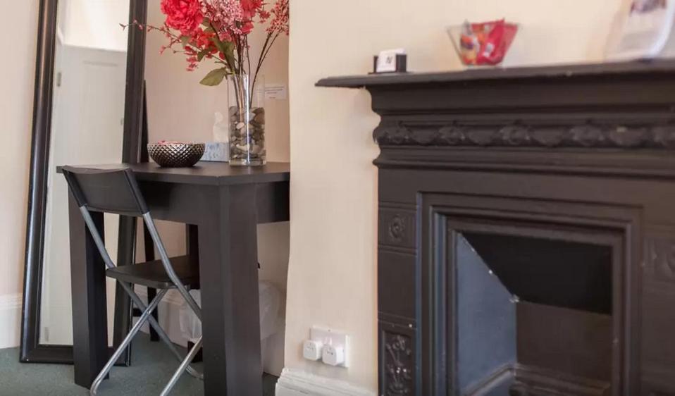 Home2home-rooms Bed & Breakfast Londra