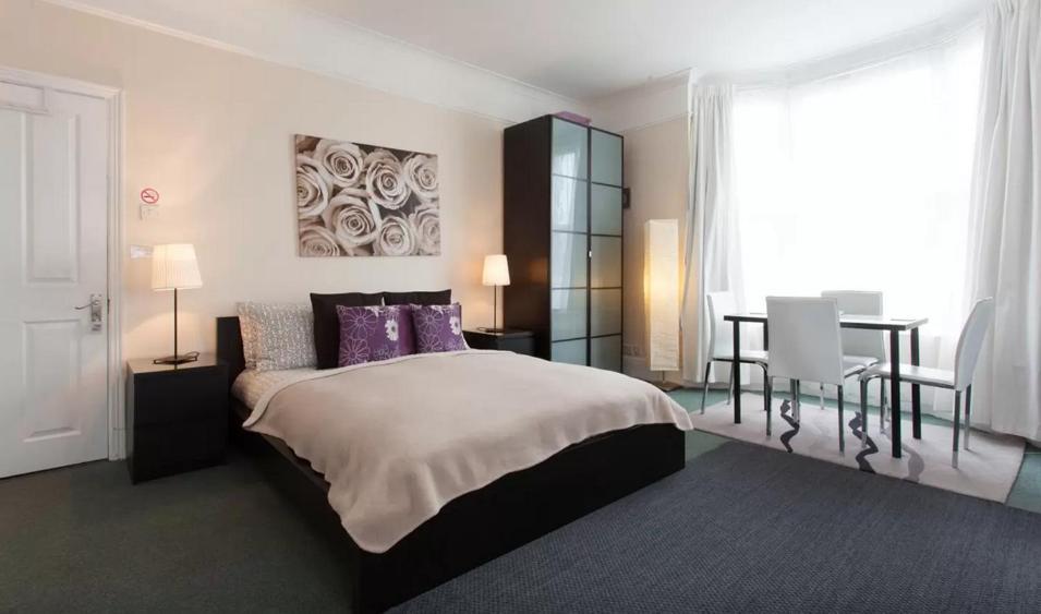 Home2home-rooms 3* Londra