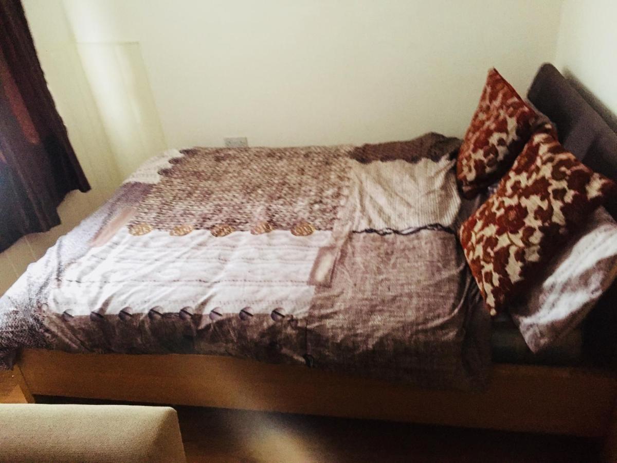 Bed & Breakfast Affordable For Group Londra