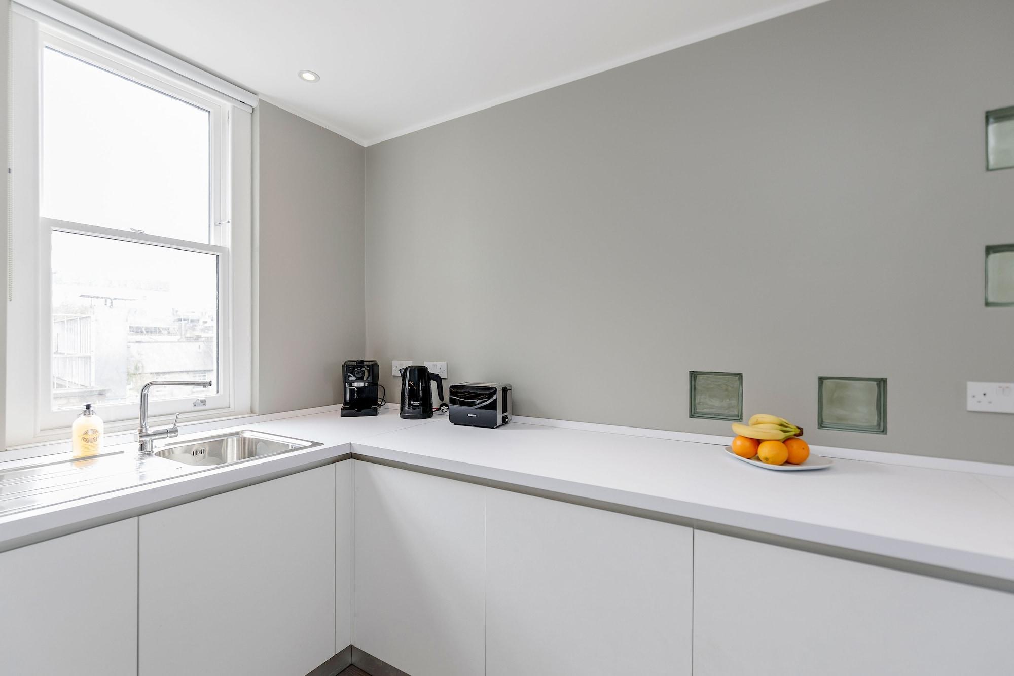 Soho 1 Bed L3 By Basetogo Lägenhet London