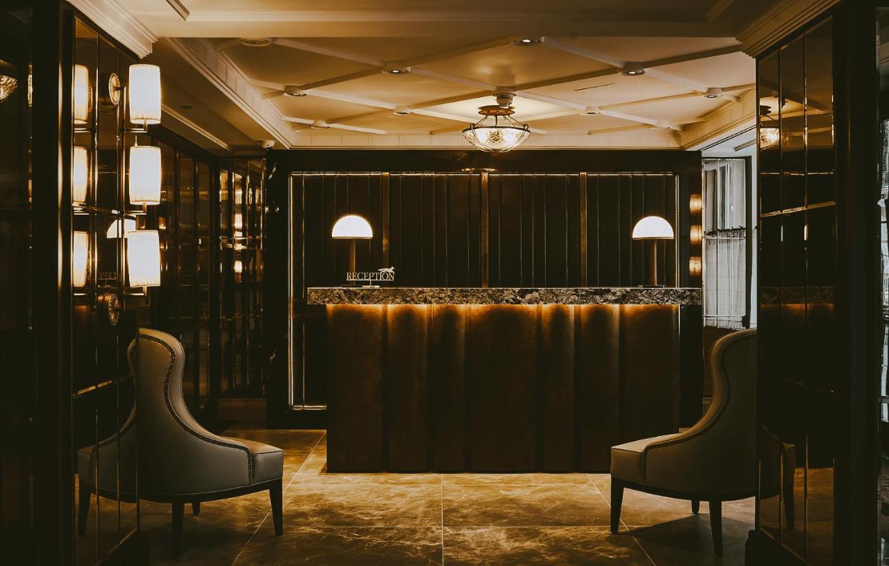 Hotel The Mayfair Townhouse - An Iconic Luxury