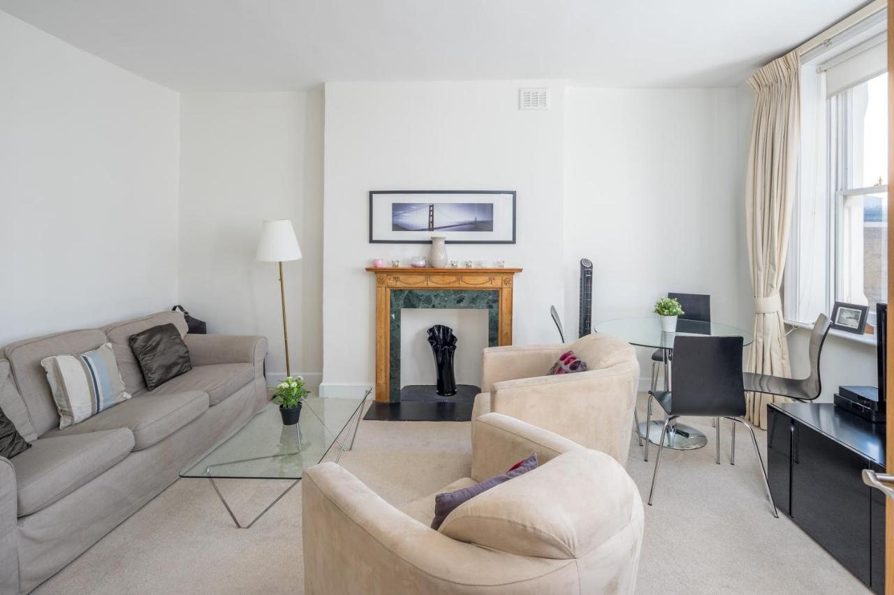 Lovely Flat In Kensington Apartment