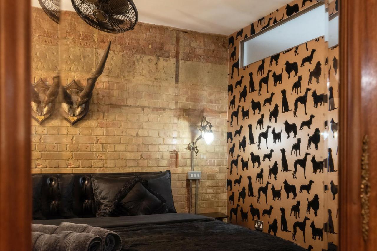 Appartamento Amazingly Luxurious Loft Apartment, Soho - 3 Bedrooms, 2 Bath & Office Londra