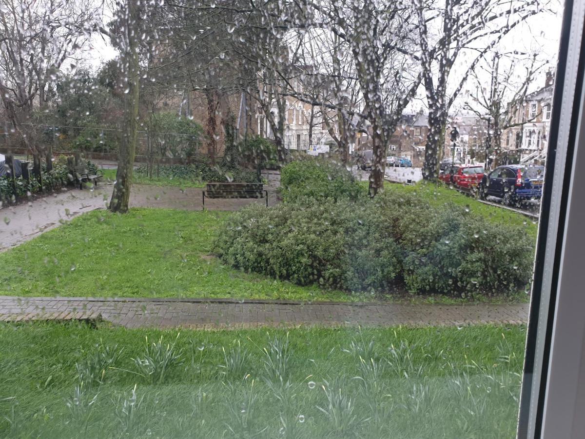 Arsenal Highbury & Islington Beautifully Presented Londen