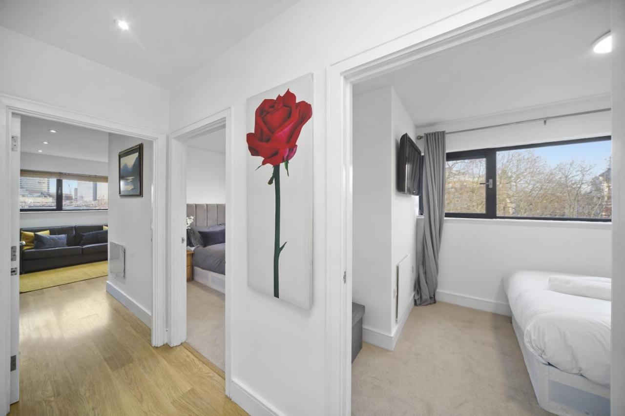 Modern 2 Bed By Tower Bridge Bridge Apartment