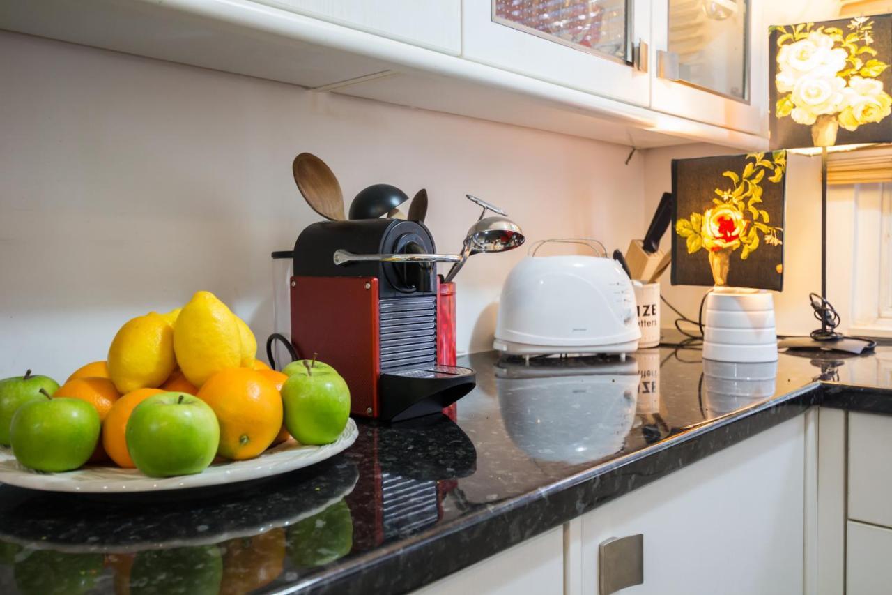 Westbourne Gardens Unique Studio Near Hyde Park Lejlighed London