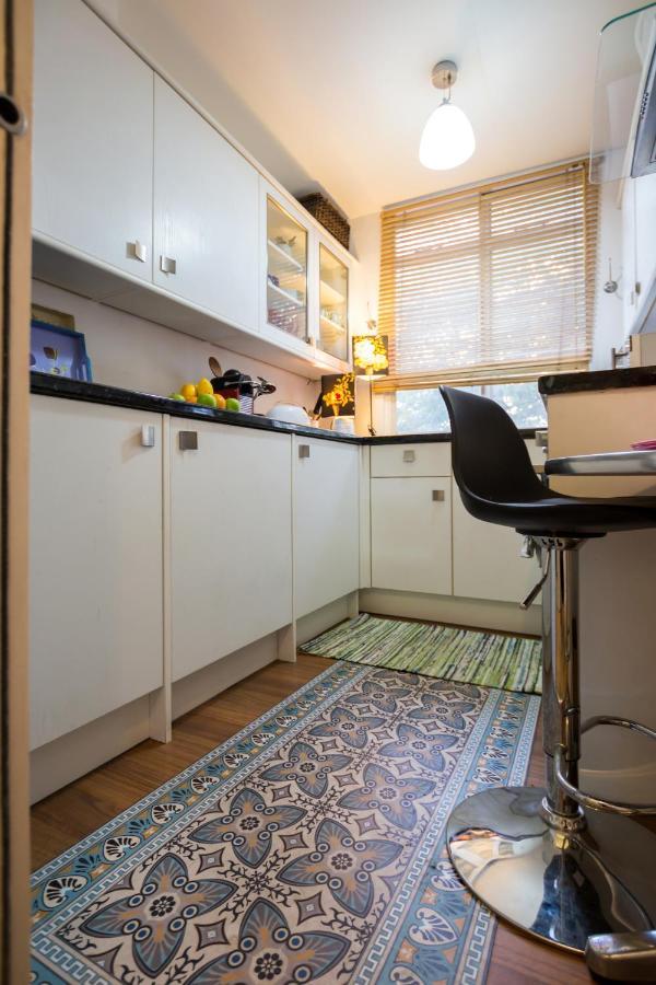 Westbourne Gardens Unique Studio Near Hyde Park Lejlighed London