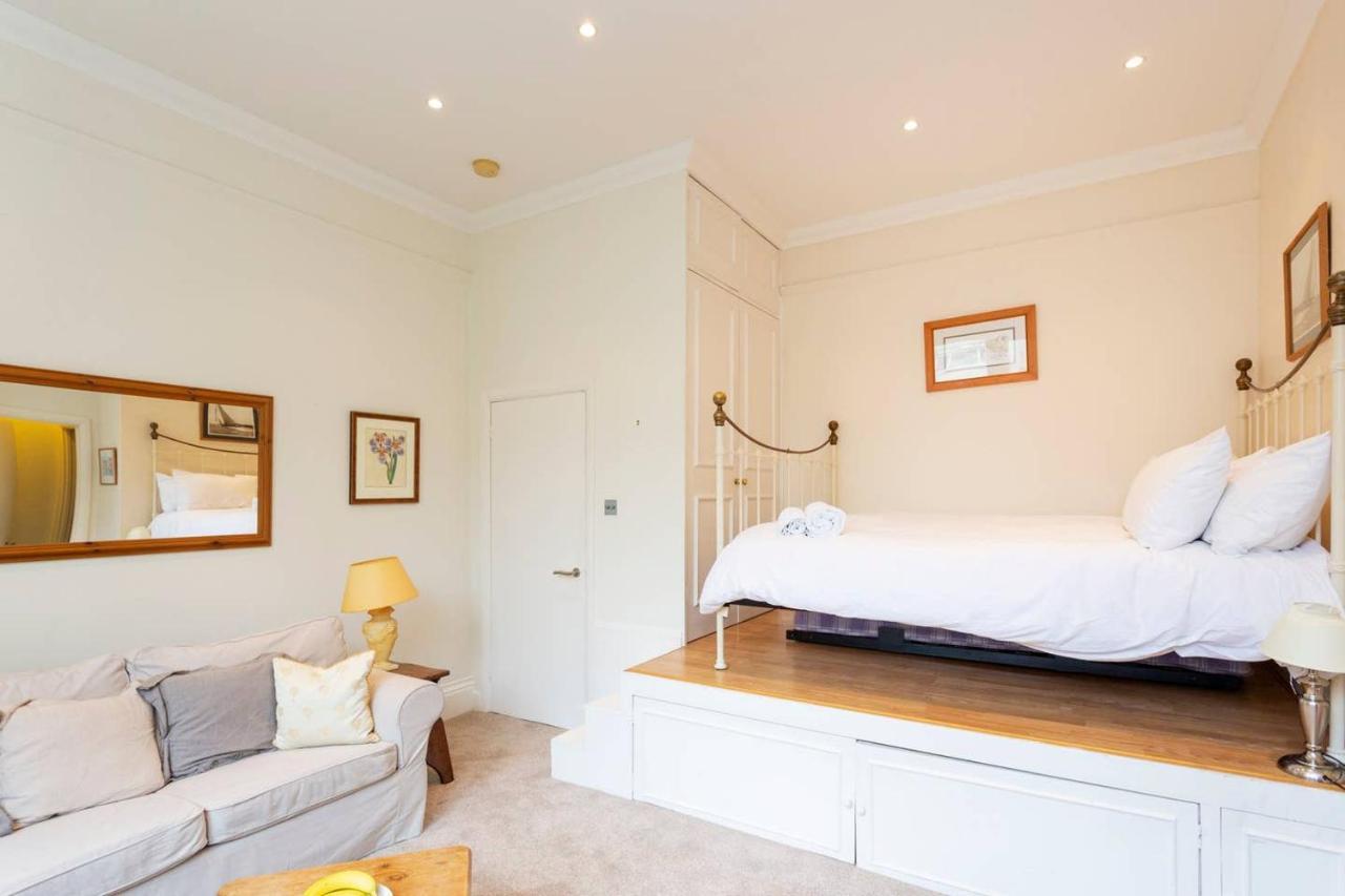 Charming Studio Near Clapham Common Lejlighed London