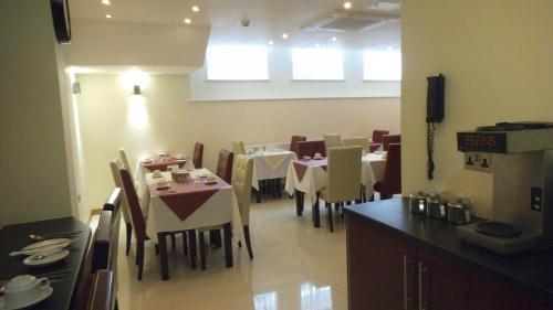 Regency Parkside Hotel 4*