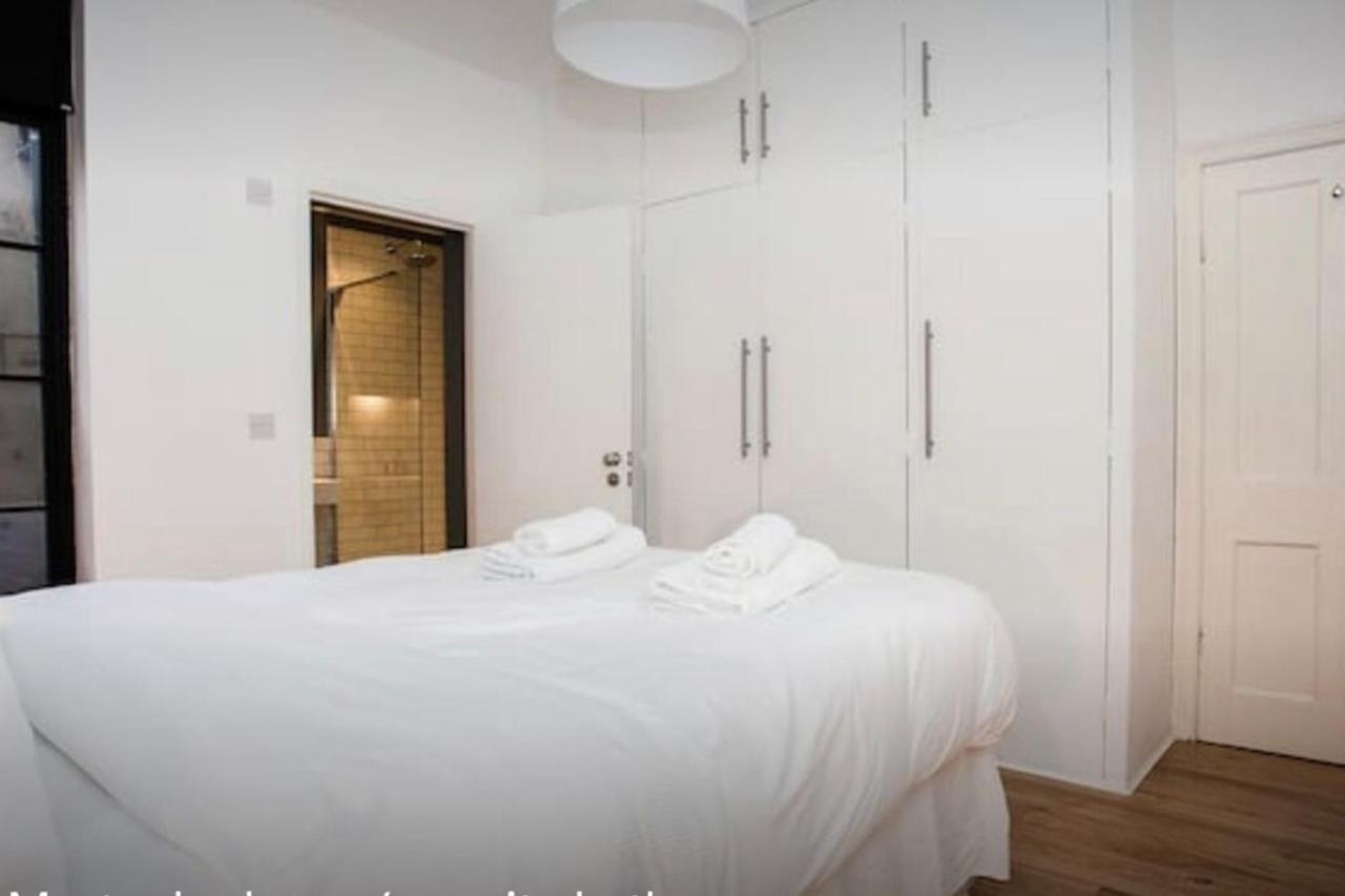 Lejlighed Stylish Newly Refurbished 2 Bedroom Flat With Terrace *