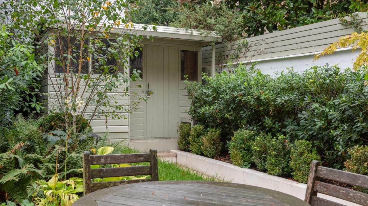 Lejlighed Joivy Elegant 3-bed Flat With Private Garden In Notting Hill, West London