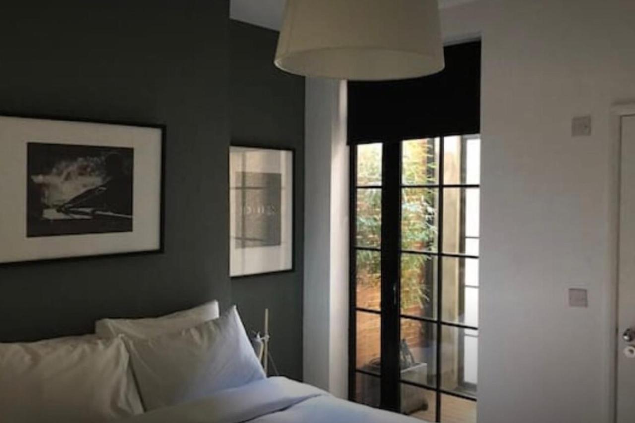 Stylish Newly Refurbished 2 Bedroom Flat With Terrace Lejlighed *