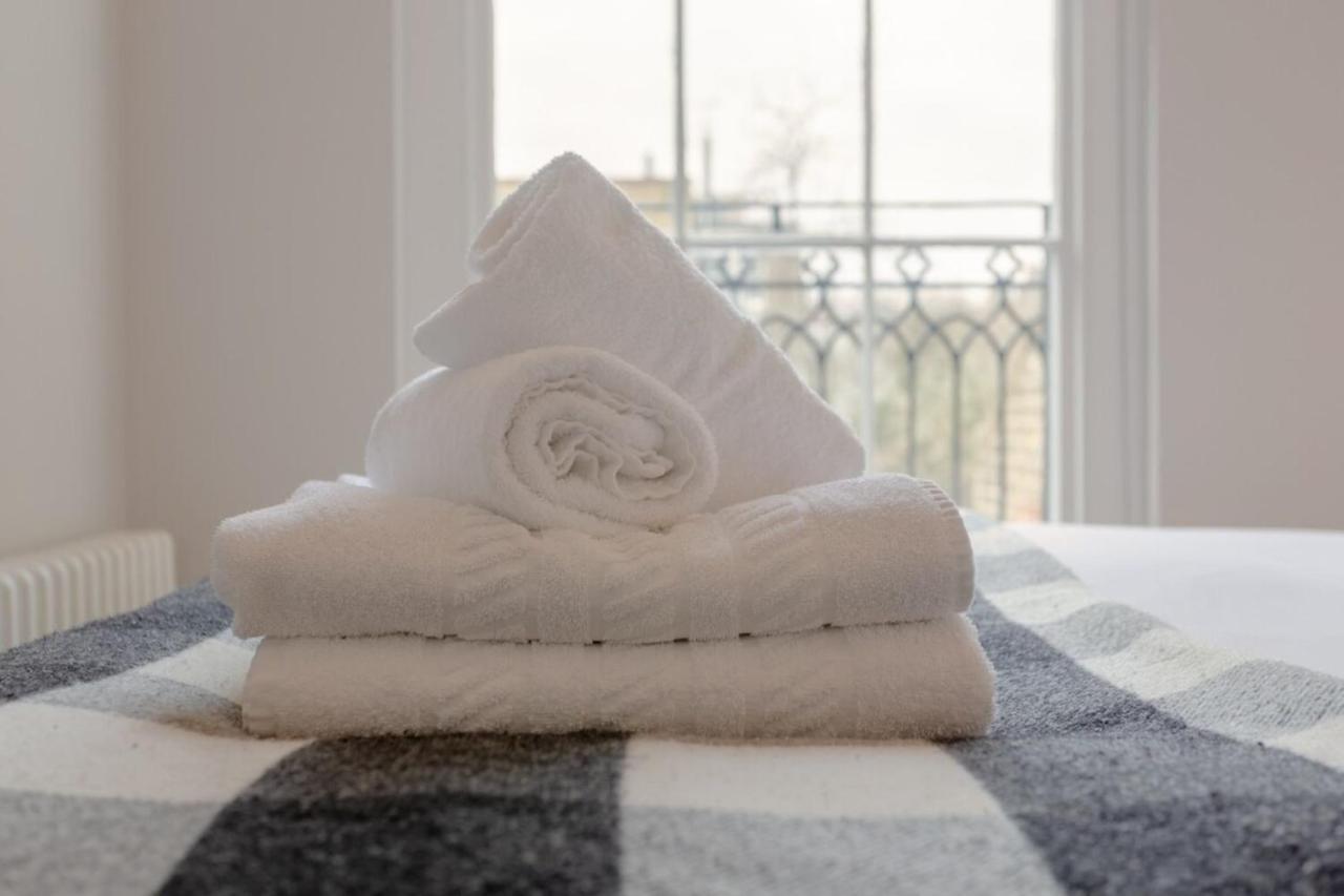 Vibrant 1 Bedroom Flat In Islington With Garden Lägenhet