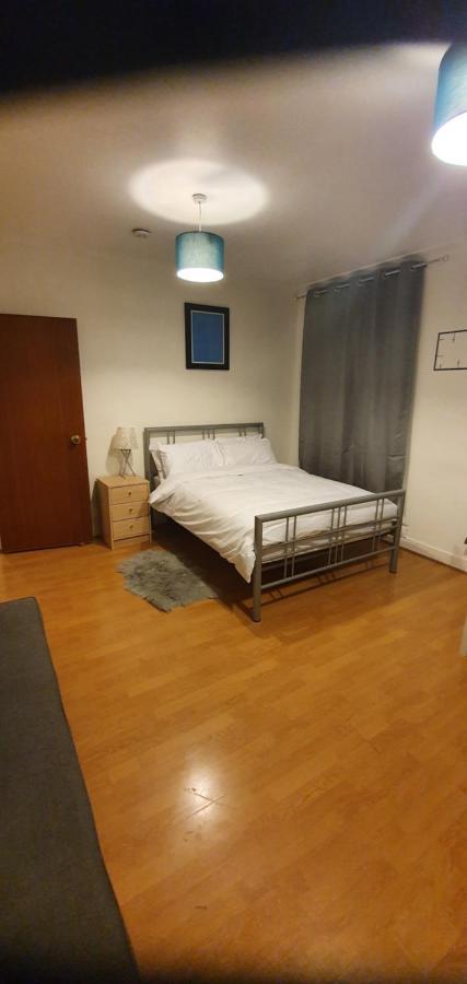 8 Sandringham Court Appartement