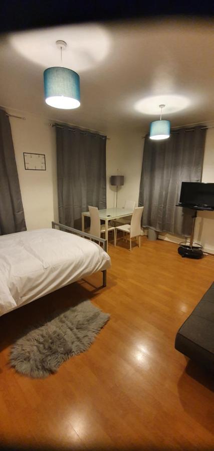 Appartement 8 Sandringham Court *