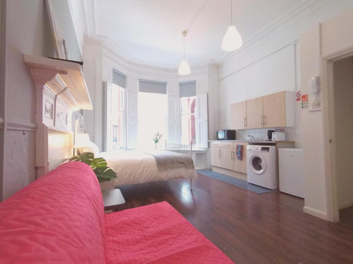 Gloucester Garden In South Kensington *