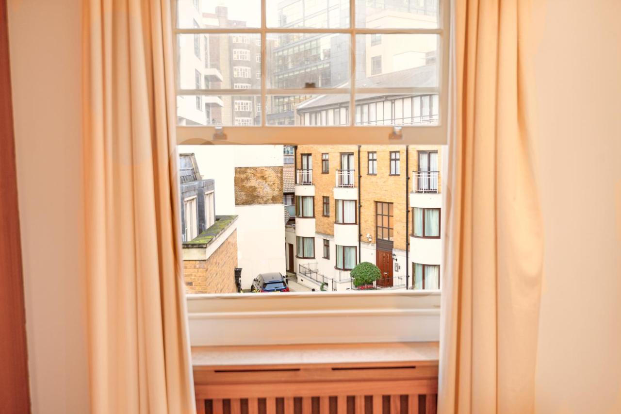 Luxury Massive Townhouse By Harrods London