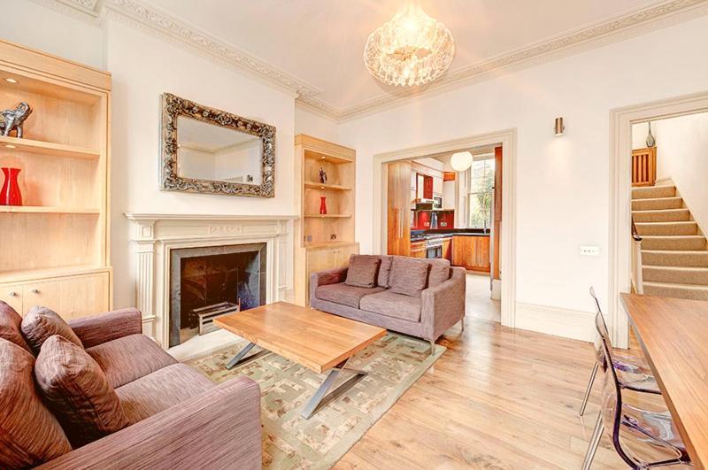 Luxury Massive Townhouse By Harrods Lägenhet