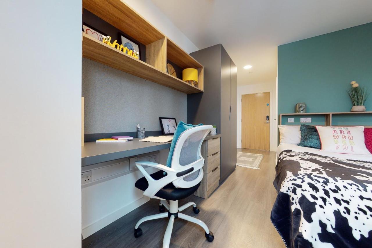 Studios And Cozy Ensuites With Shared Kitchen At Canvas Wembley Apartments * London