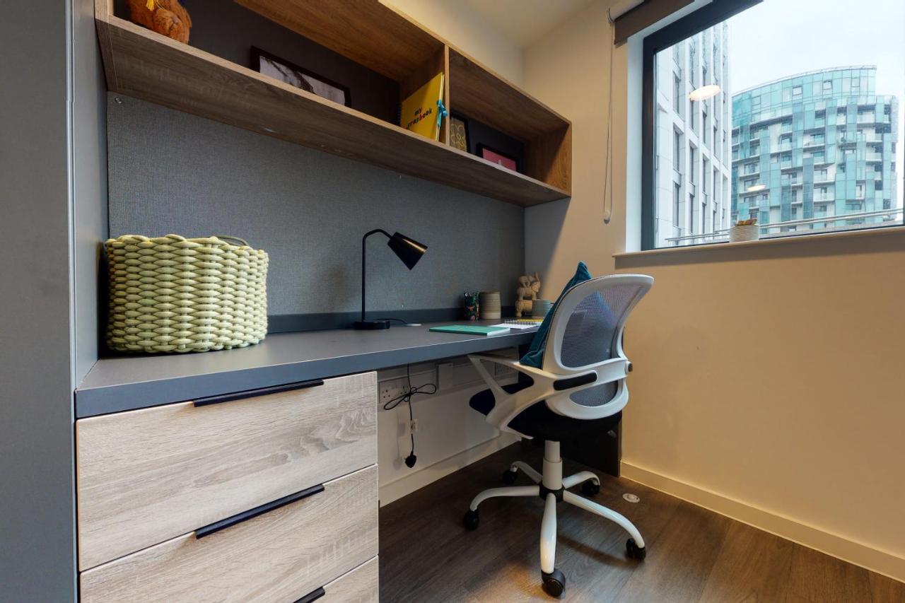 Studios And Cozy Ensuites With Shared Kitchen At Canvas Wembley Apartments Apartment