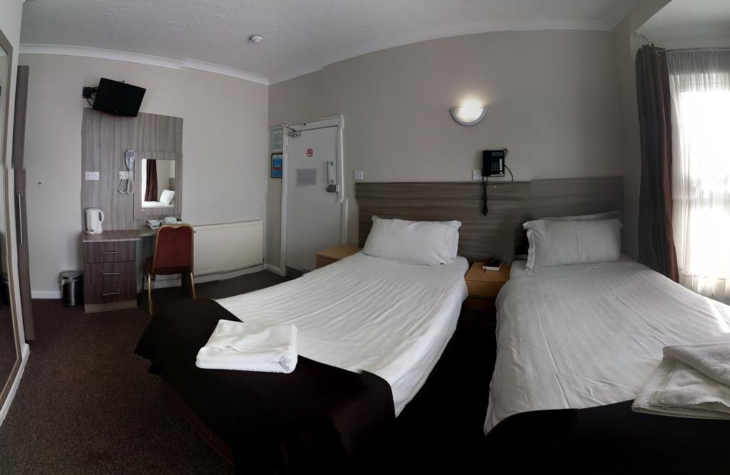 Holland Park Hotel London