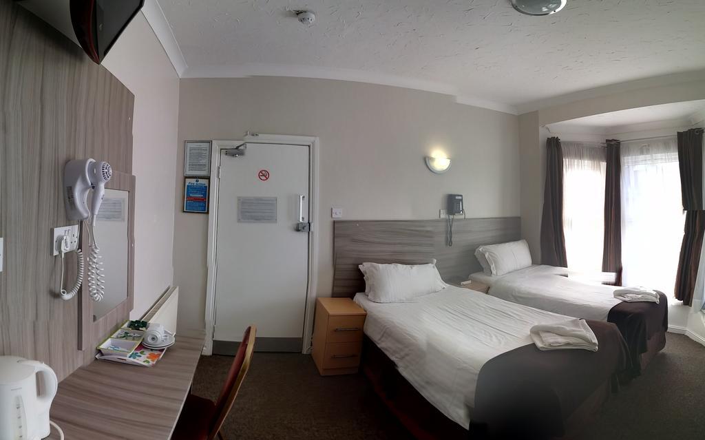 Holland Park Hotel