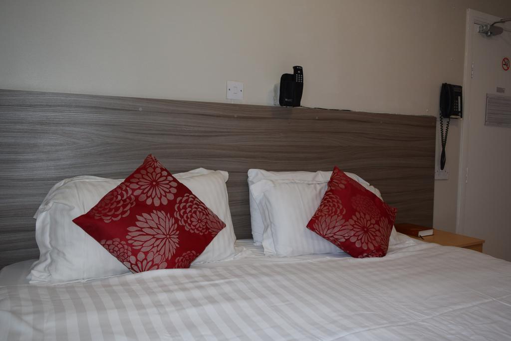 Hotel Holland Park 3*