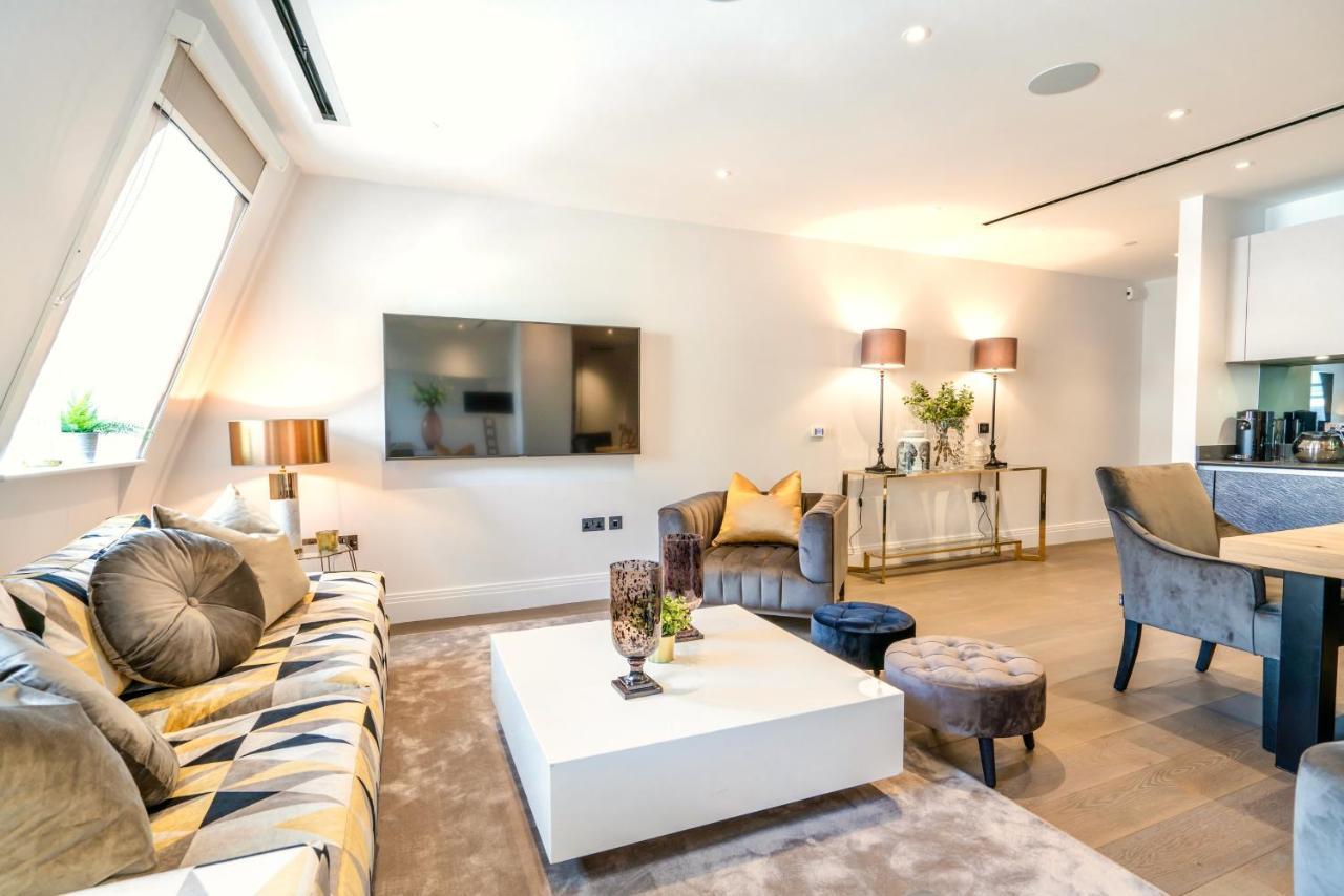 The Appartement *