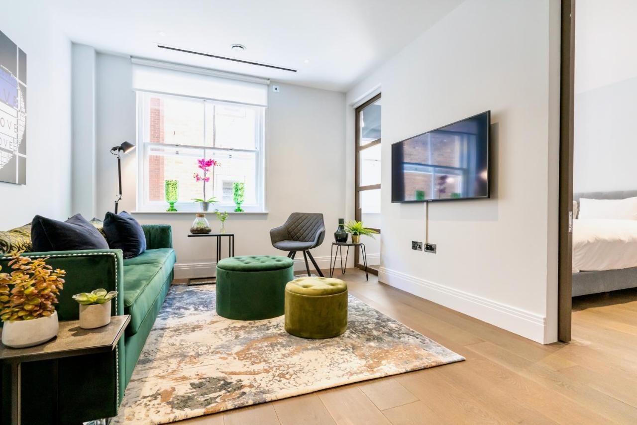 The Appartement *