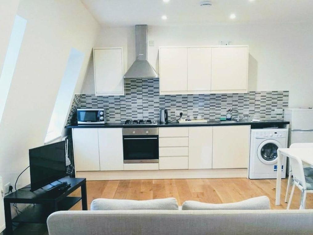Forest House 3* Londra