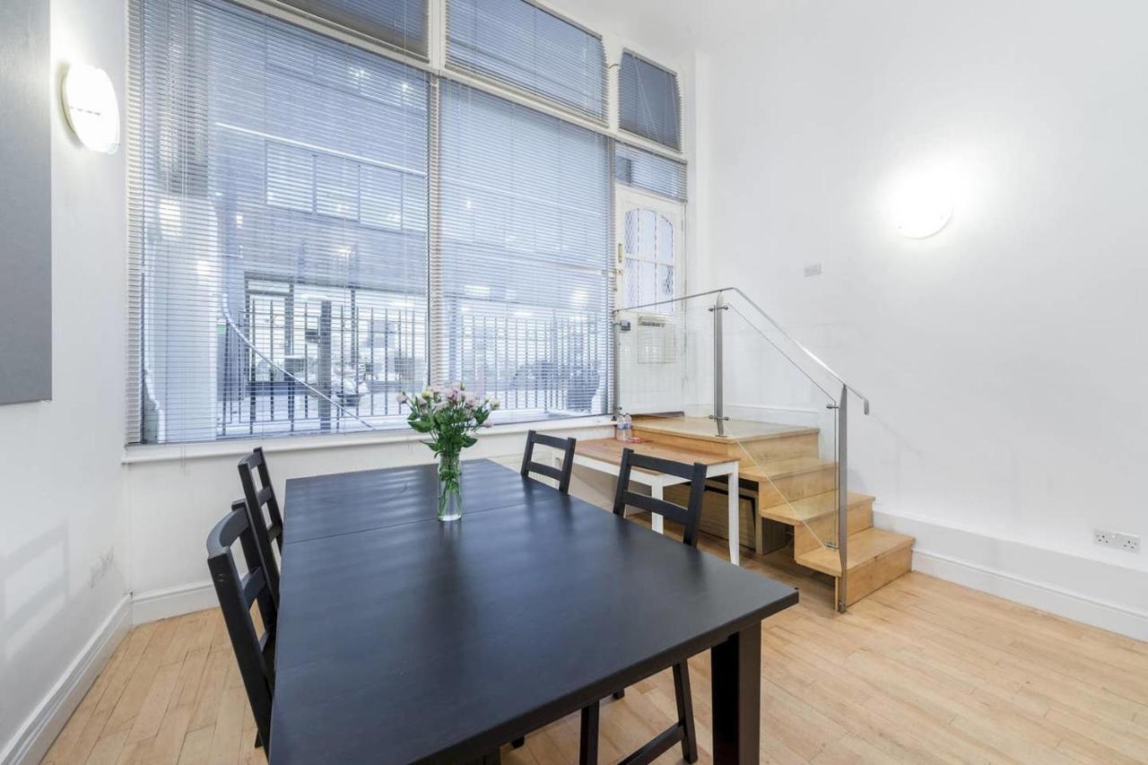 Amazing 2Br Triplex Apartment 2Mins From Oxford Street Lägenhet *