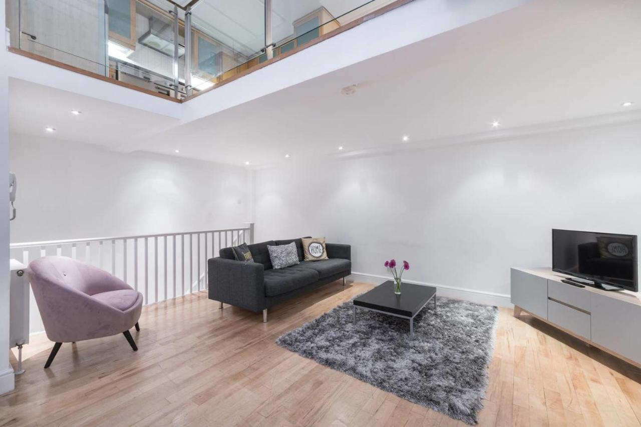 Amazing 2Br Triplex Apartment 2Mins From Oxford Street Lägenhet