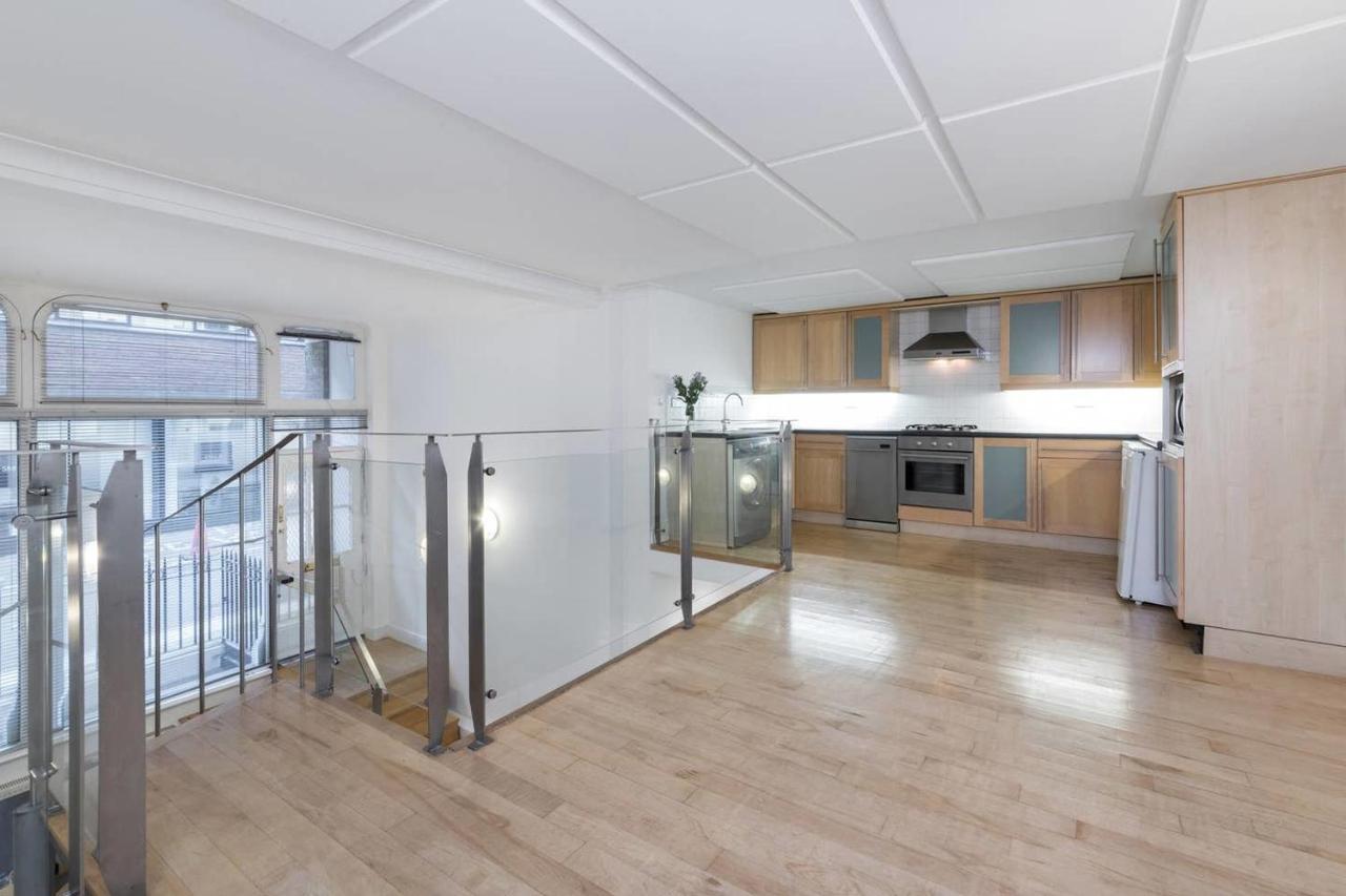 Lägenhet Amazing 2Br Triplex Apartment 2Mins From Oxford Street London