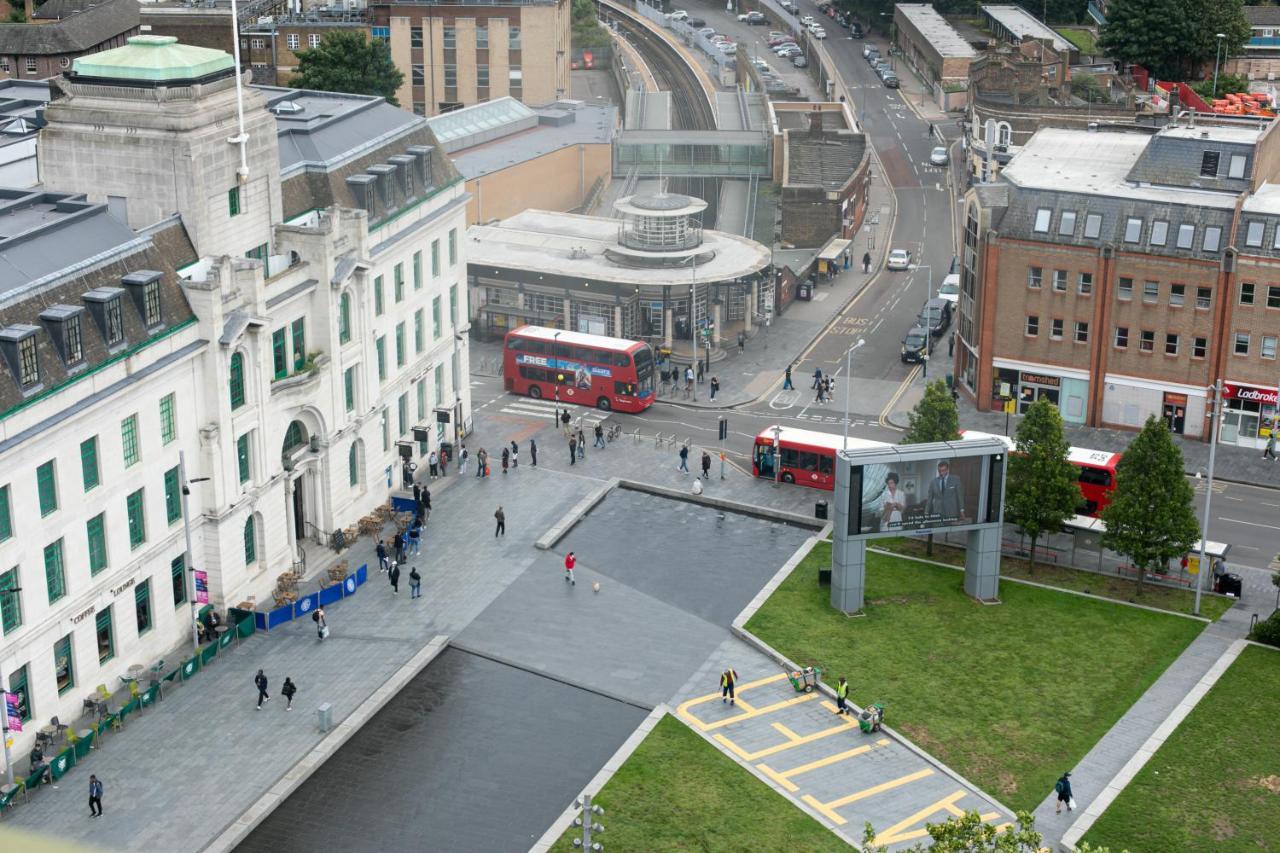 Skyvillion - 3bed Penthouse Near Airport, O2 Arena, Excel Centre With Parking Appartamento *