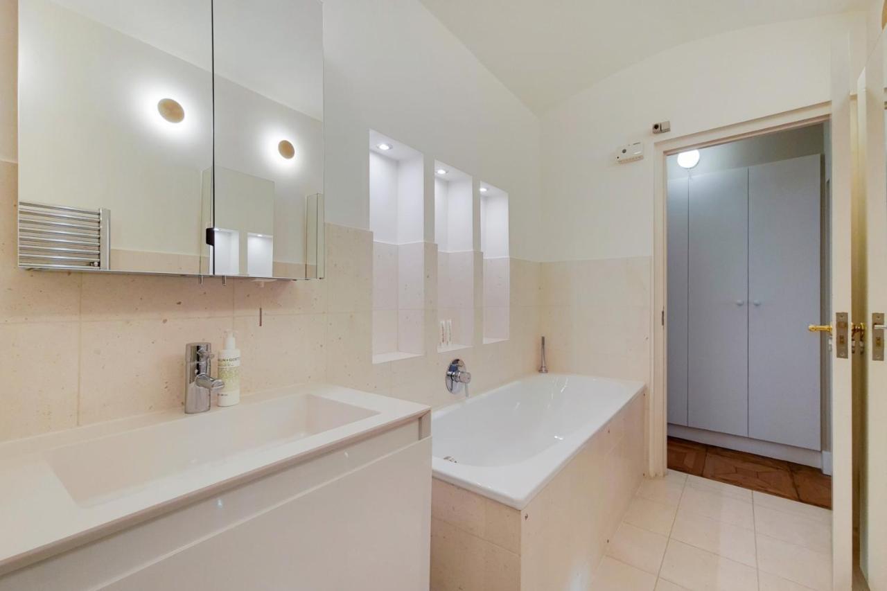 Appartement The Heart Of South Kensington - Modern & Spacious 1bdr *