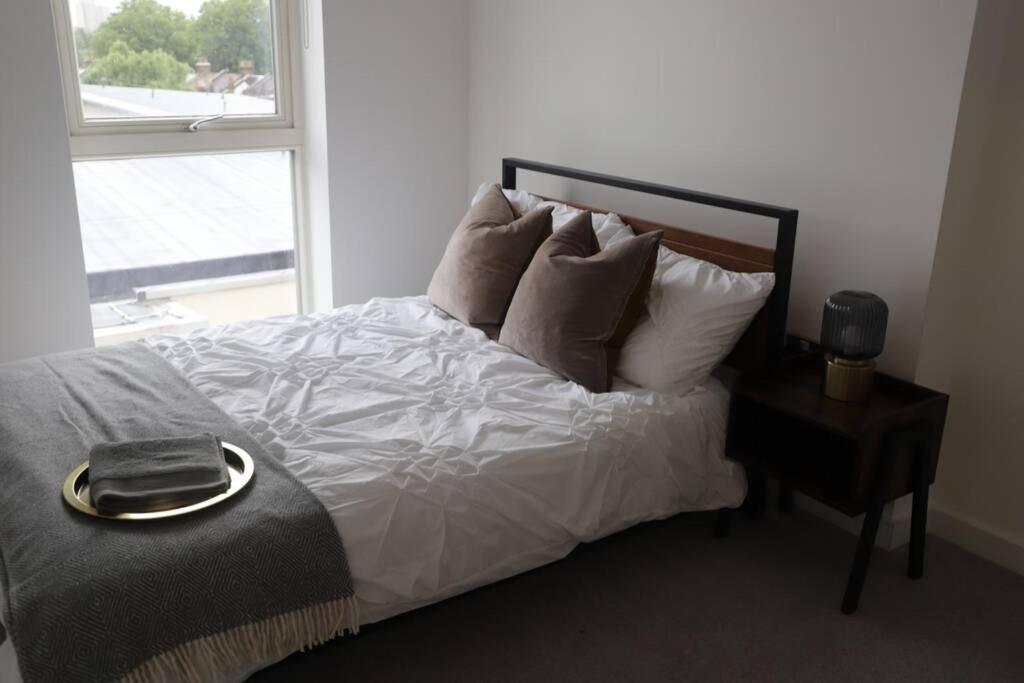 Apartment Beautiful 2Bed Apartment 5 Mins From London Bridge. *