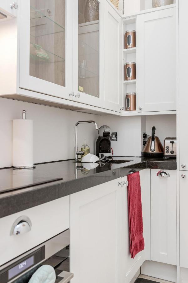 Oxford Street 2 Bed
