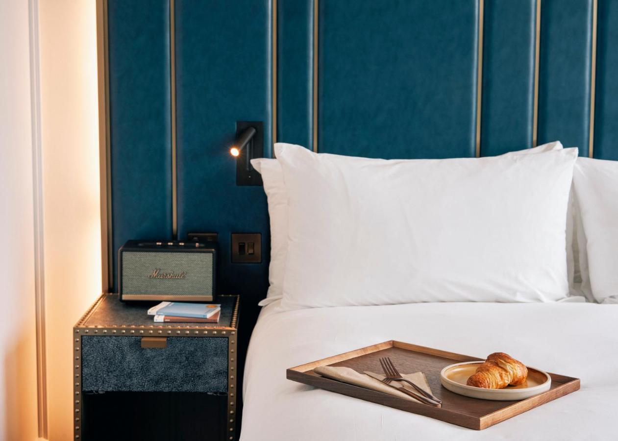 Page8, Page Hotell