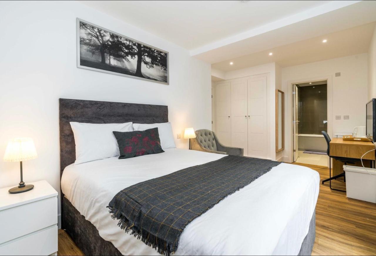 Simple Hotell