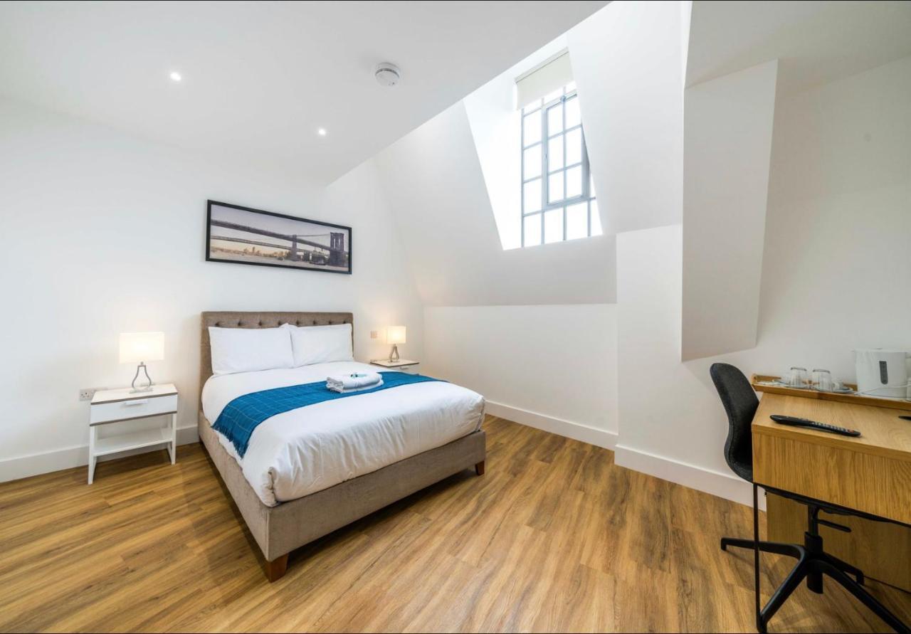Simple Hotell