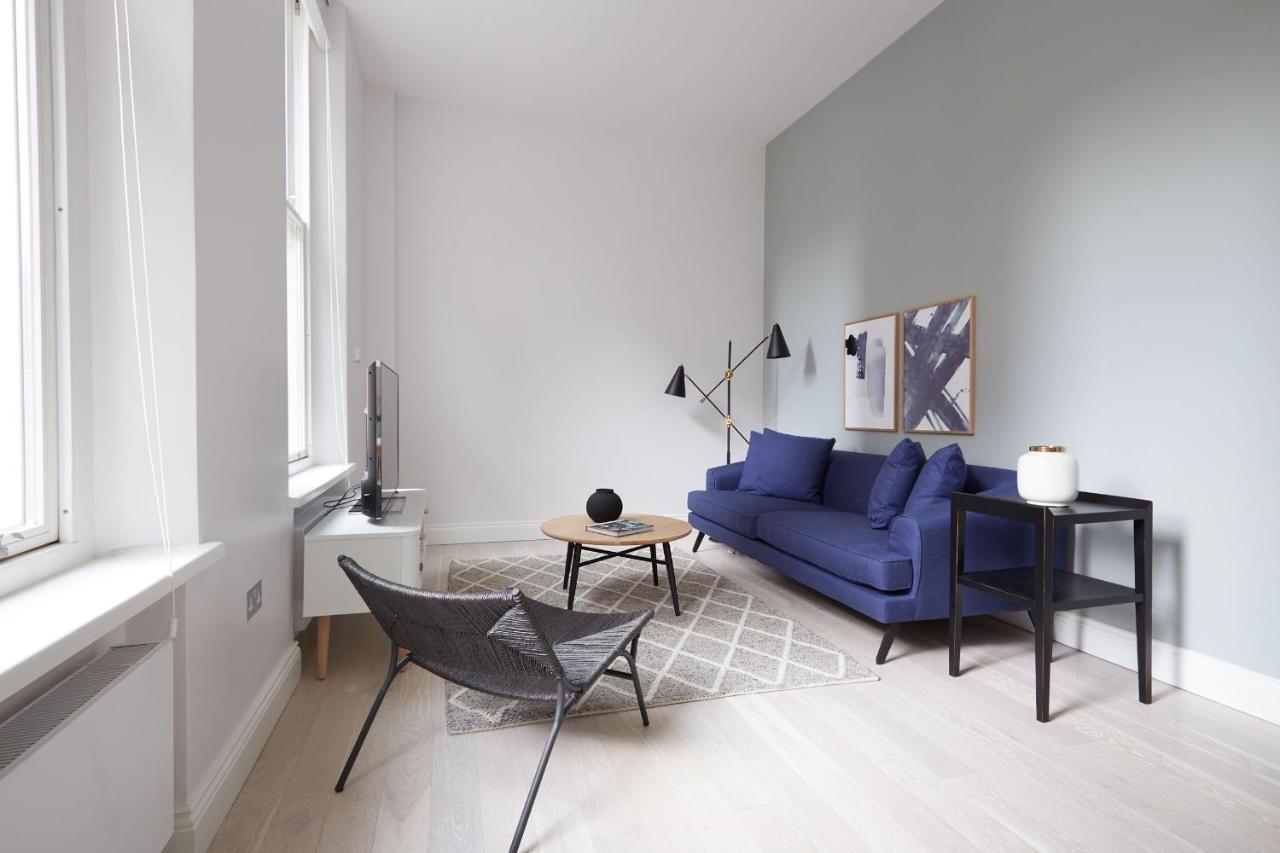 1vh Virginia House, 31 Bloomsbury Way By Living