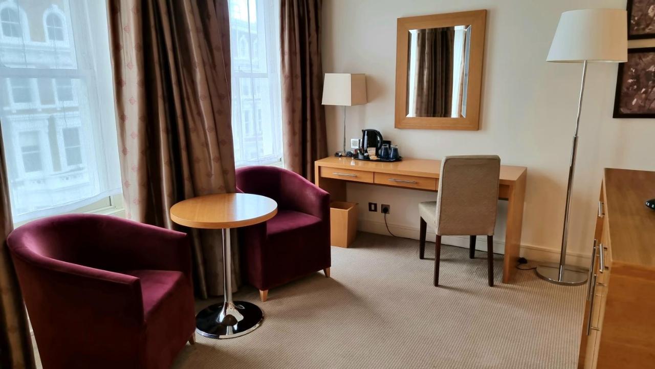 The Park Grand Plaza Kensington Londra
