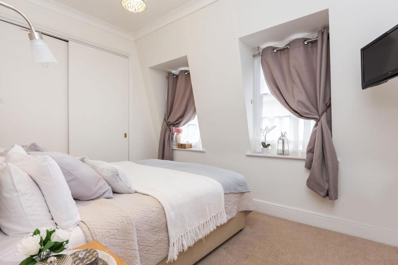 Park Lane - Clarges Street Appartement Londen