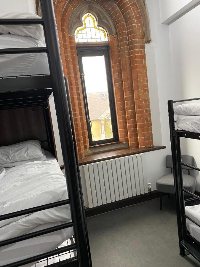 Burlington Hostel *