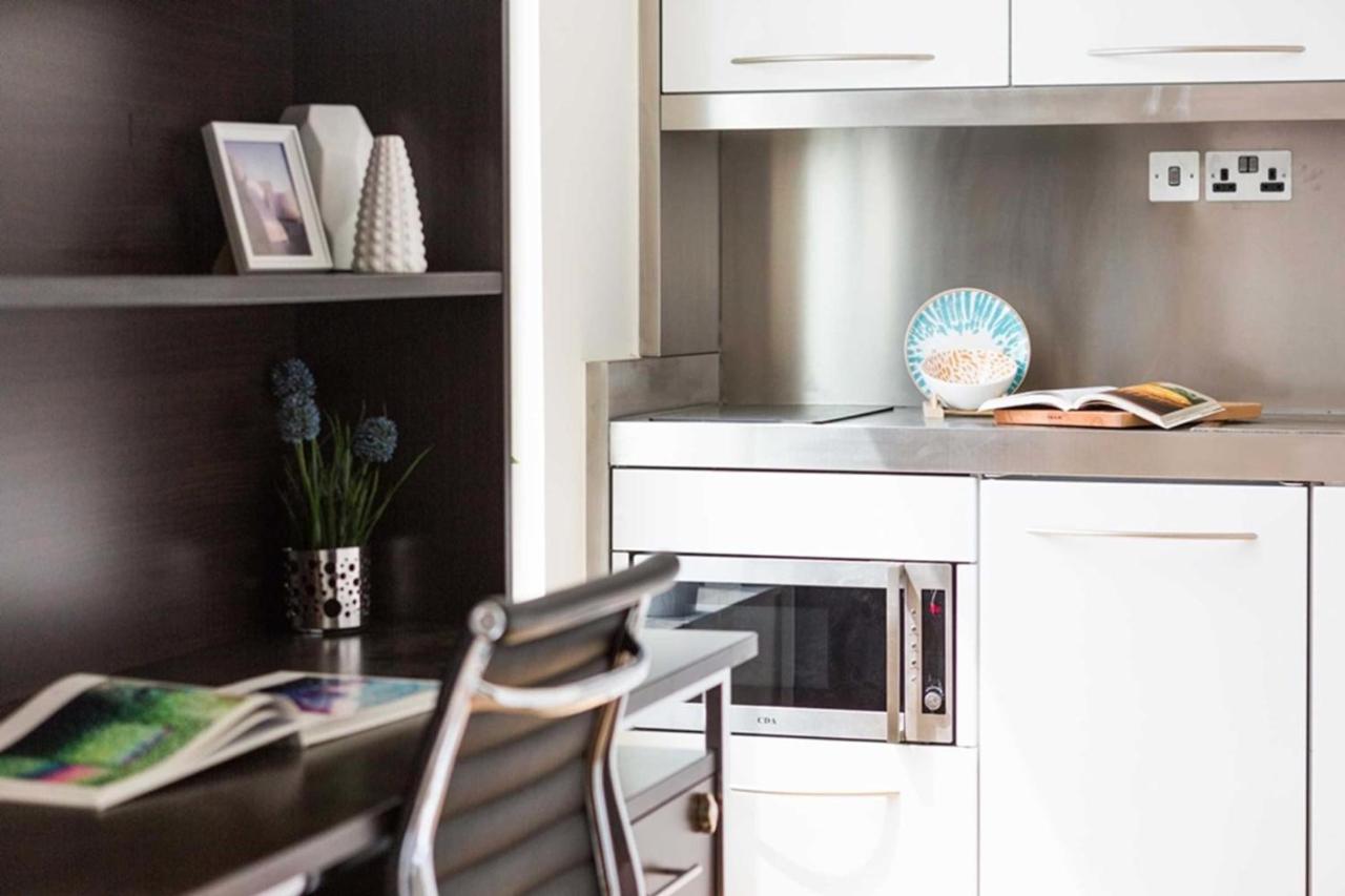Premium And At Chapter Portobello In Apartment *
