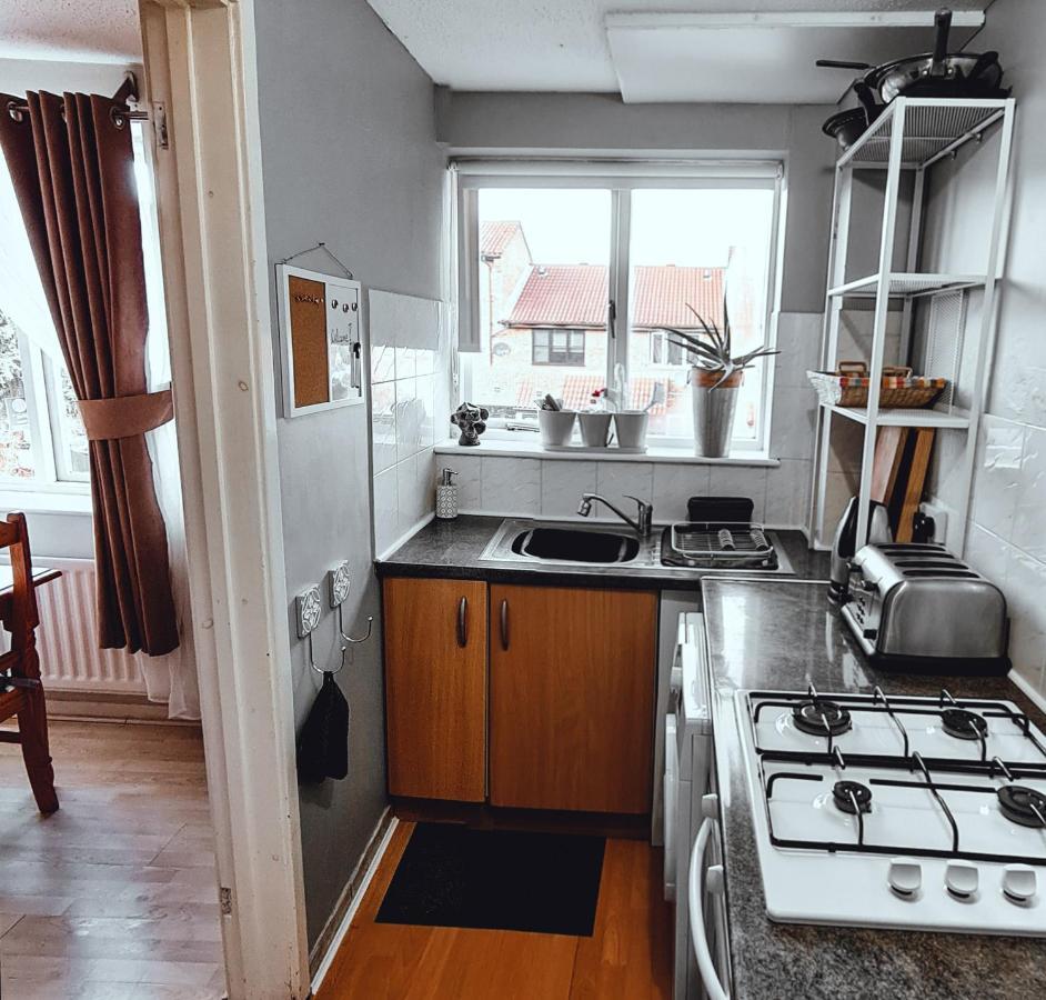 Appartement Sw19 - Quiet Split-level 2-bedroom Maisonette With Garden Londres