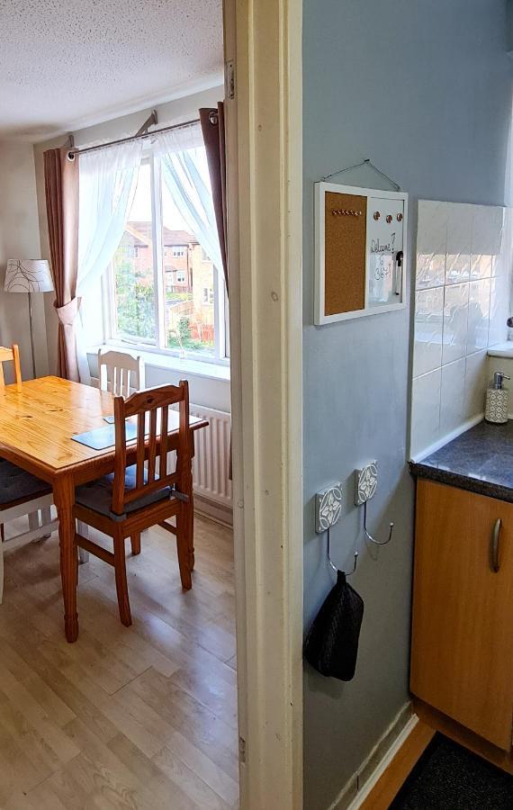 Lägenhet Sw19 - Quiet Split-level 2-bedroom Maisonette With Garden