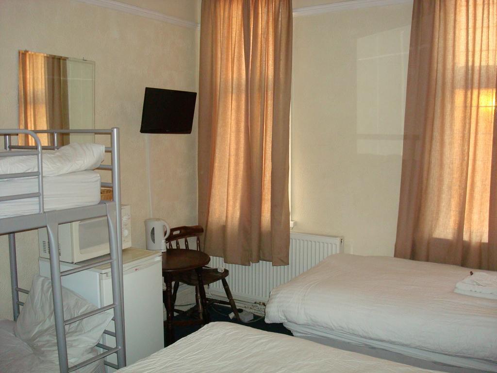 Herberg Forest Gate - Free Parking Limited Spaces 2*