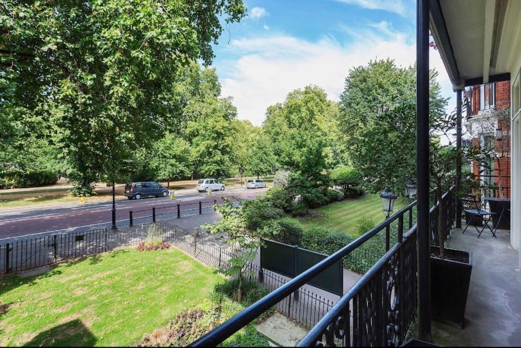 Knightsbridge Luxury 4 Bedroom En Appartement *